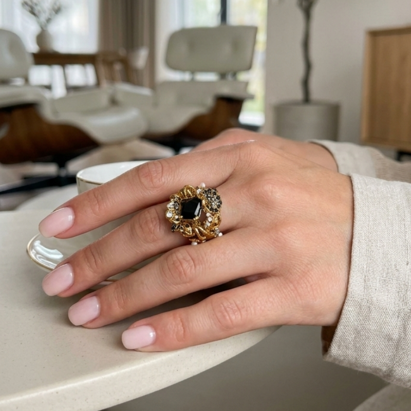 Majestic Black Ring